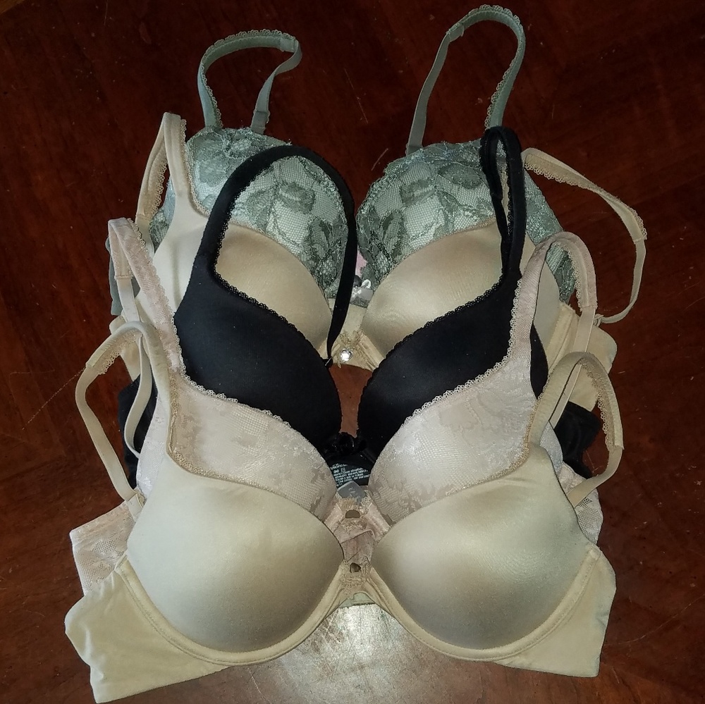 5 Body by Victoria Push Up Bras 36B